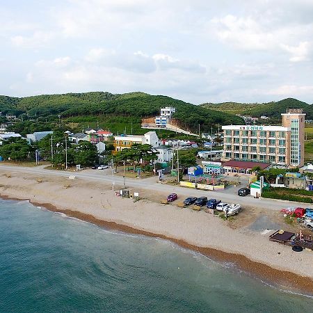Ocean Beach Hotel Taean Zewnętrze zdjęcie